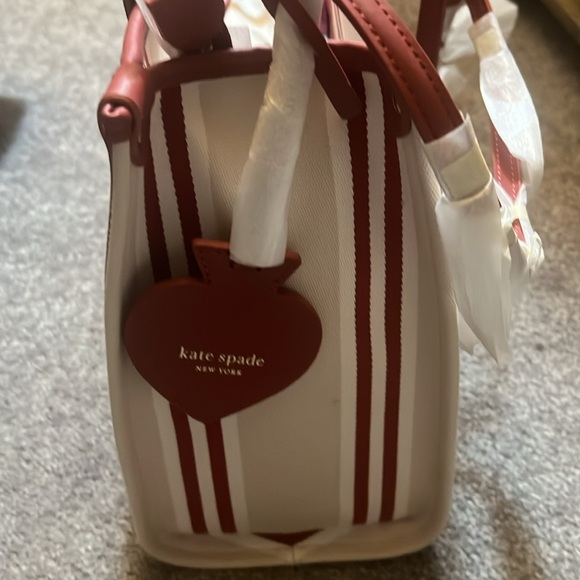 Kate spade canvas tote bag. - Picture 4 of 6